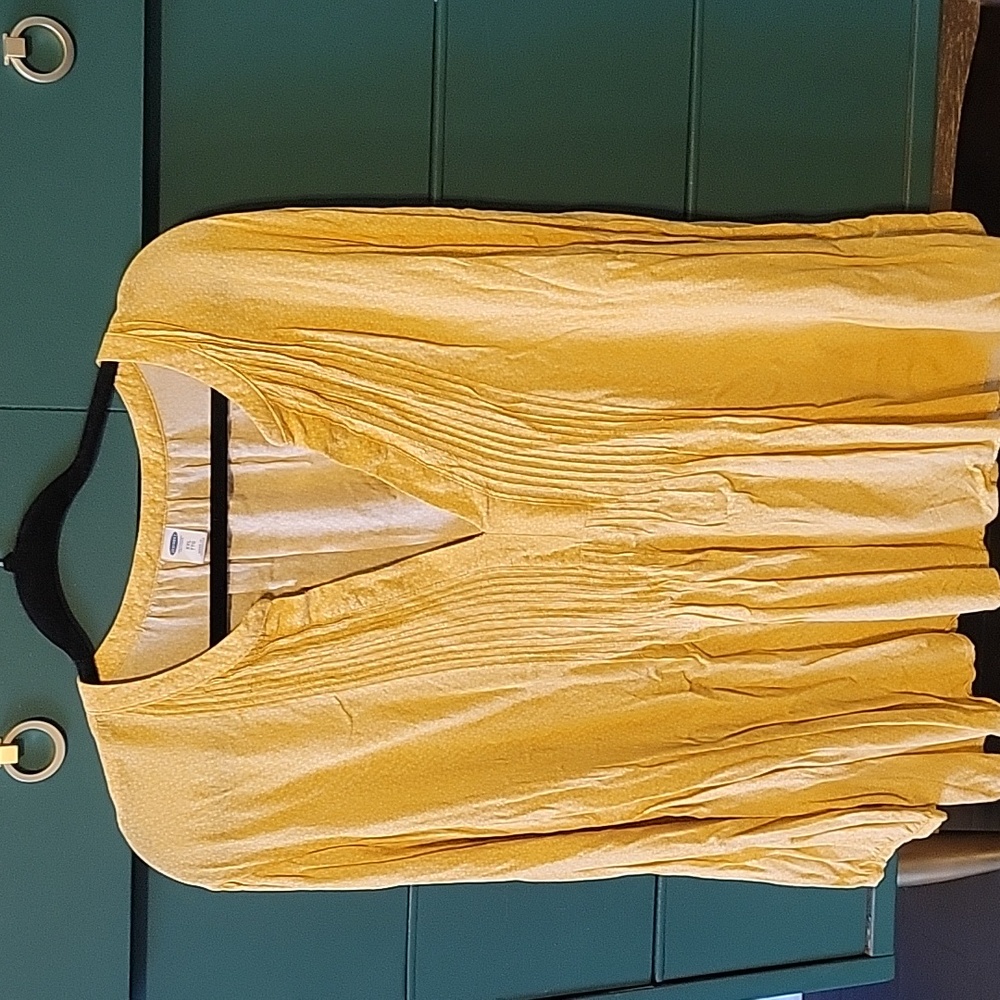 Old Navy Swing Top (XXL)